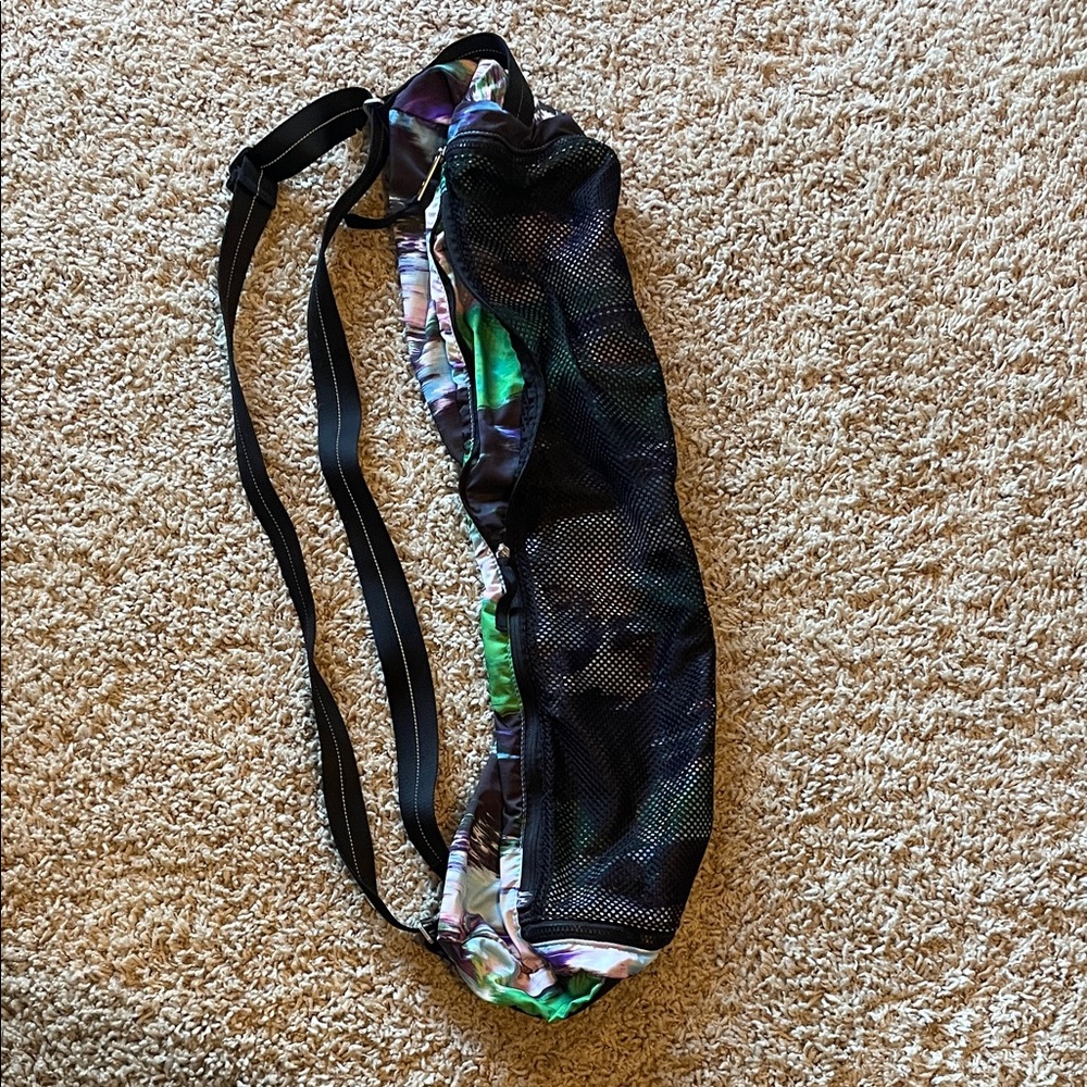 Mesh and Printed Yoga Mat Bag - Black with Multicolor Accents
